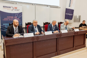 Igor Chiosa, Ministry of Education and Research of the Republic of Moldova (first from left)